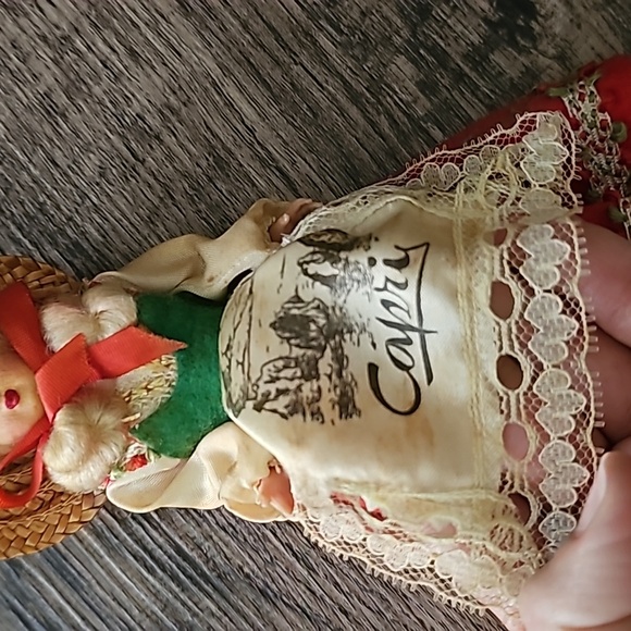 Vintage Italian doll from Capri - Picture 8 of 9